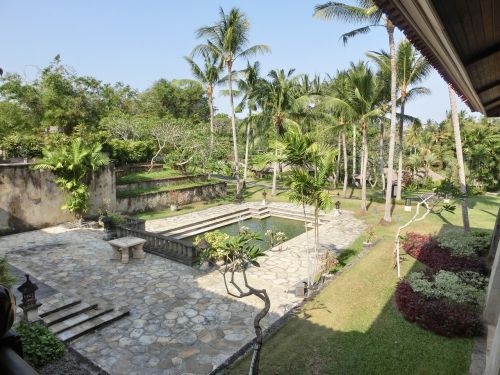 Bali, Atsitiktinis, Viešbutis