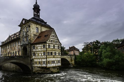 Bamberg, Senoji Miesto Rotušė, Pastatas
