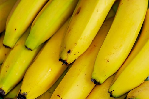 Bananai,  Atogrąžų Vaisiai,  Vaisių,  Egzotiškas,  Sveiki,  Vitaminai,  Maisto,  Apvalkalas,  Geltona,  Tropinis