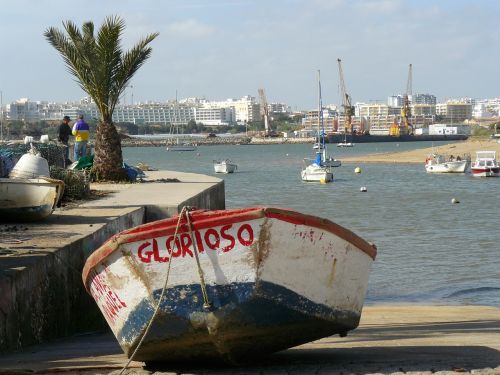 Barca, Įžeminimas, Uostas, Portugal