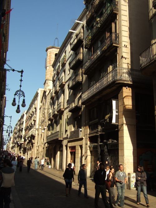 Barcelona, Architektūra, Gatvė