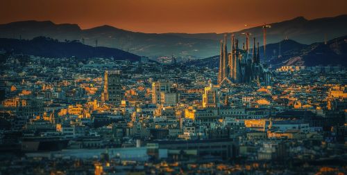 Barcelona,  Miestas,  Ispanija,  Sagrada Familia,  Architektūra,  Gatvė,  Šventė,  Senamiestis,  Be Honoraro Mokesčio