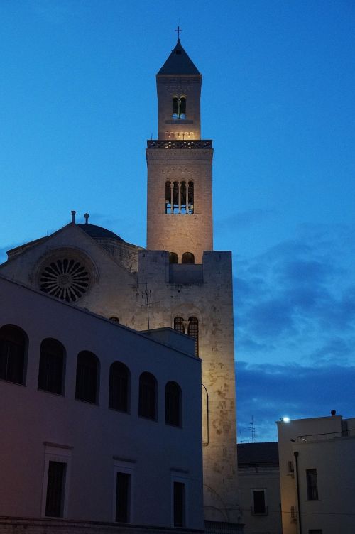 Bari, Puglia, Apulia, Italy, Italia, Katedra, Katedra San Sabino, Sabinos Katedra, Twilight
