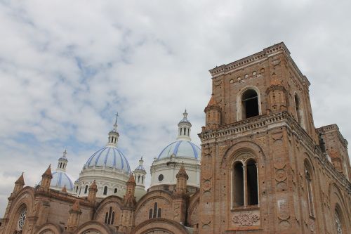 Baseinas, Ecuador, Katedra, Naujas