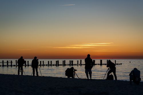 Papludimys, Saulėlydis, Fotografas, Jūra, Baltijos Jūra, Vanduo, Vakarinis Dangus, Saulė, Vakaras, Afterglow, Šventė, Dangus, Abendstimmung, Dusk, Nuotaika, Vasara