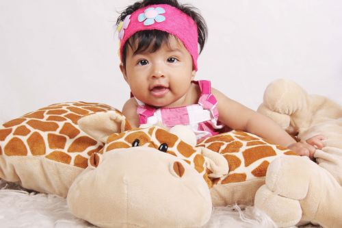 Bebe,  Žirafa,  Juokiasi