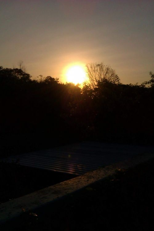 Saulė,  Gražus,  Belizas,  Belize