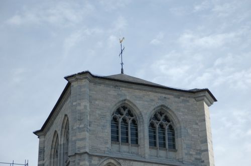 Varpinė, Katedra, Huy, Bažnyčia