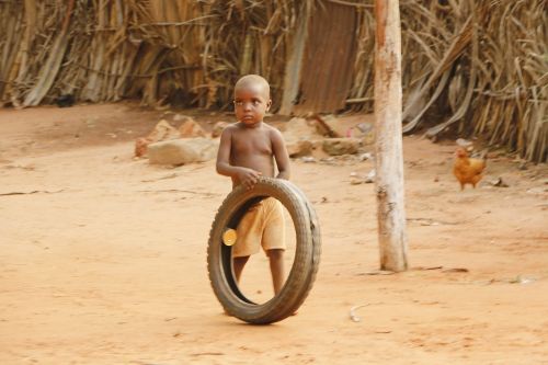 Beninas, Afrika, Afrikos, Vaikas, Žaidimas, Paprastumas, Kaimas