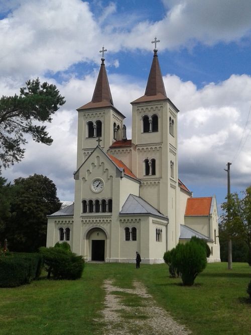Beny, Bažnyčia, Slovakija
