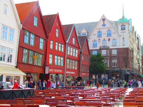 Bergen, Norvegija, Bryggeno Rajonas, Kelionė, Europa, Miestas, Architektūra, Miesto Panorama, Bryggen, Senas, Pastatas, Turizmas, Gatvė, Unesco, Orientyras