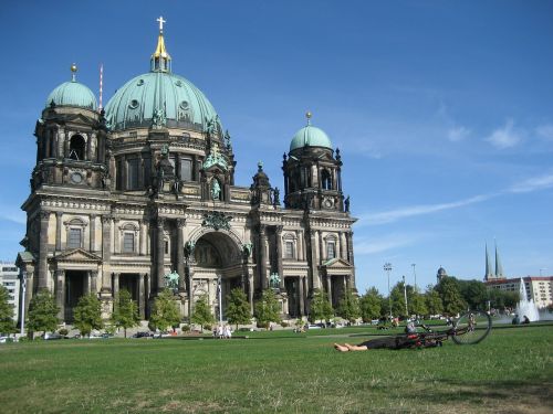 Berlynas, Katedra, Simbolis, Namas, Bažnyčia
