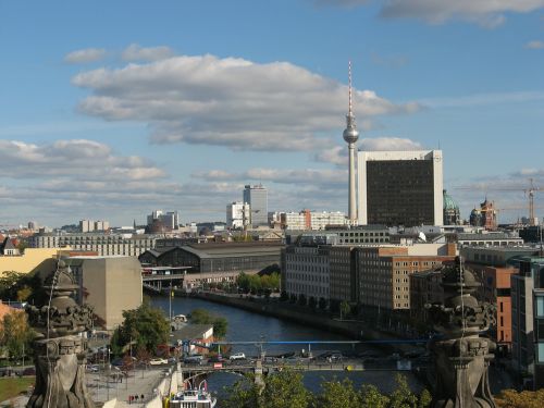 Berlynas, Bundestag, Šurprizas