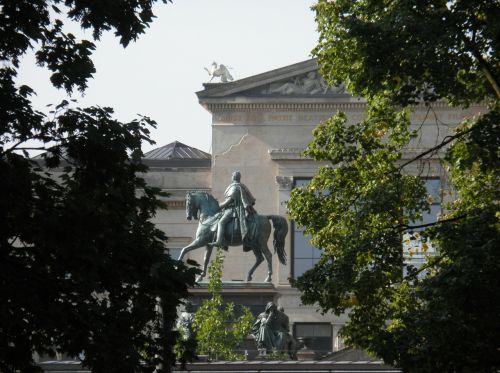 Berlynas, Vaizdas Vyras Arklys, Vokiečių Meno Muziejus