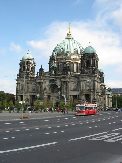 Berlyno Katedra, Berlynas, Dom, Kapitalas, Pastatas, Architektūra, Kupolas, Istoriškai, Lankytinos Vietos, Turistų Atrakcijos, Autobusas, Kelias