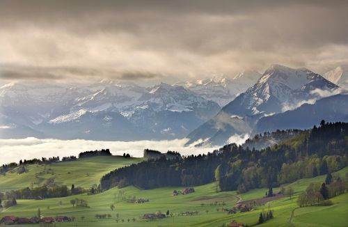 Berni Oberland, Šveicarija, Alpių, Kalnai, Gamta, Tolimas Vaizdas, Kraštovaizdis, Žygiai, Ruduo, Alpinizmas, Eigeris, Jungfraujoch, Alpės, Giliai Rūkas, Rūkas, Scheidegg