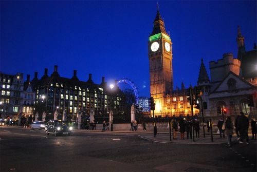 Didysis Benas, Laikrodis, Parlamentas, Londonas, Anglija, Jungtinė Karalystė, Uk, Gatves, Automobiliai, Žmonės, Pėstiesiems