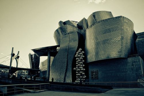Bilbao, Blanco Y Negro, Guggenheimas, Muziejus