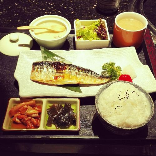 Mėlynos Ir Baltos Žuvys, Nustatyti Valgį, Japonų Virtuvė