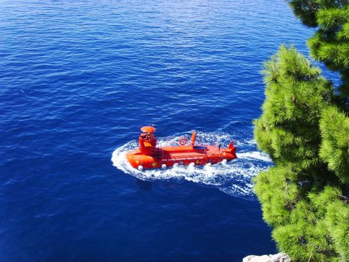 Mėlyna Jūra, Raudonas U-Boat, Adrijos Jūra