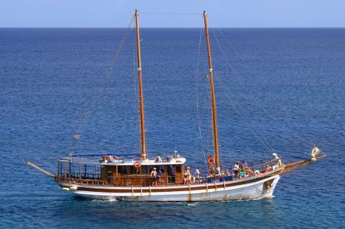 Valtis, Kruizinis Laivas, Tradicinis, Jūra, Horizontas, Turizmas, Atostogos, Kipras