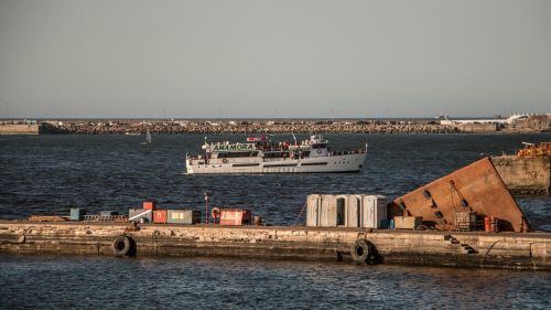 Valtis, Mar Del Plata, Uostas