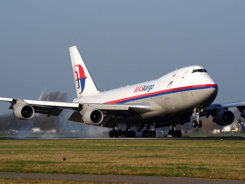 Boeing 747,  Jumbo Jet,  Malaizijos Avialinijos,  Nusileidimas,  Orlaivis,  Lėktuvas,  Kroviniai,  Oro Uostas