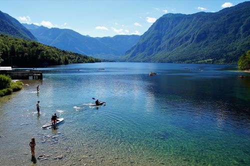 Bohinj, Bohinj Ežeras, Slovenia, Julijos Alpės, Skaidrus Vanduo, Panorama, Turizmas, Atostogos, Vasara, Maudytis, Vandens Sportas, Kalninis Ežeras