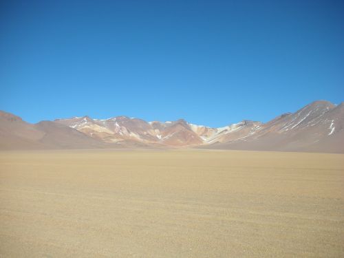 Bolivija, Kalnai, Raudona
