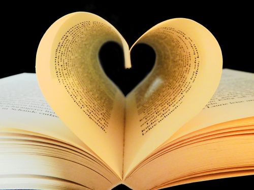 Knyga, Skaityti, Literatūra, Mokytis, Tekstas, Šrifto, Puslapis, Širdis, Meilė, Popierius