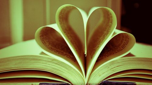 Knyga, Širdis, Meilė