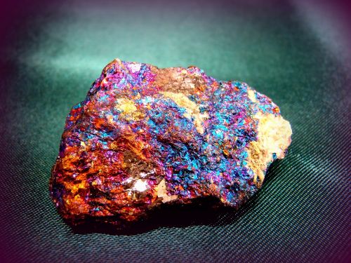 Birthite, Pioskų Rūdos, Geologija, Mineralogija, Periodiškas Elementas