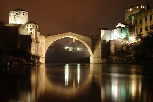 Bosnija Ir Hercegovina, Herzegovina, Mostar, Senas Tiltas, Pertvarkytas, Naktis, Upė, Atspindys, Apšvietimas, Miestas
