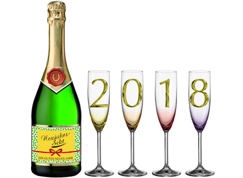 Putojantis Vynas, Šampano Akiniai, Naujųjų Metų Išvakarėse 2018 M ., Šampanas, Naujieji Metai, Naujųjų Metų Vakaras, Izoliuotas