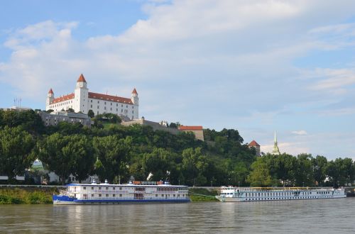 Bratislava, Bratislavos Pilis, Pilis, Donau, Danube