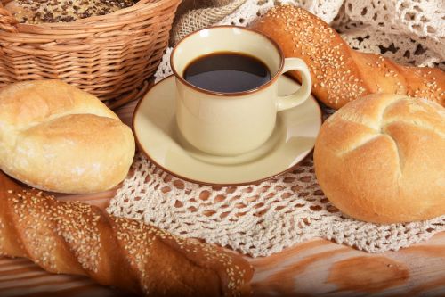 Duona, Kava, Pusryčiai