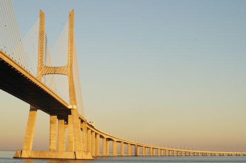 Tiltas, Rio, Architektūra