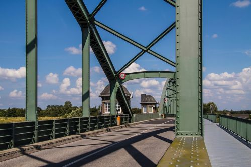 Tiltas, Bascule Bridge, Plieno Konstrukcija, Tilto Globėjas, Eider, Friedrichstadt, Pastatas, Kelias