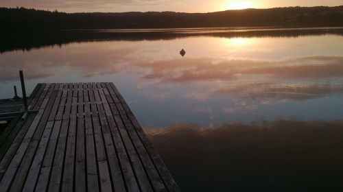 Tiltas, Ežeras, Vakaruose