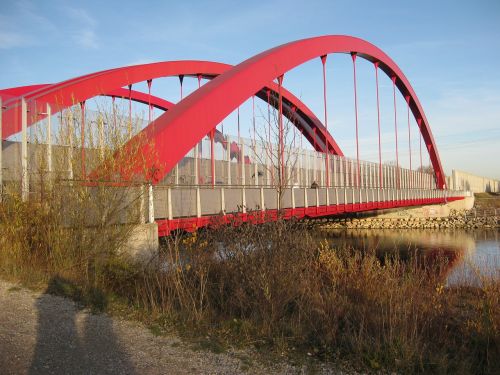 Tiltas, Raudona, Architektūra, Upė, Vanduo, Vokietija, Gersthofen, Greitkelis