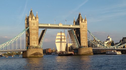 Tiltas,  Kelionė,  Vandens,  Architektūra,  Upė,  Miestas,  Bokštas,  Londonas,  Burlaivis,  Thames,  Bokšto Tiltas,  Temzės Upė