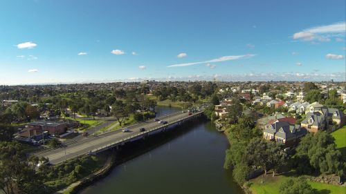 Tiltas,  Upė,  Antena,  Maribyrnong,  Viktorija,  Australia,  Tilto Upės Vaizdas
