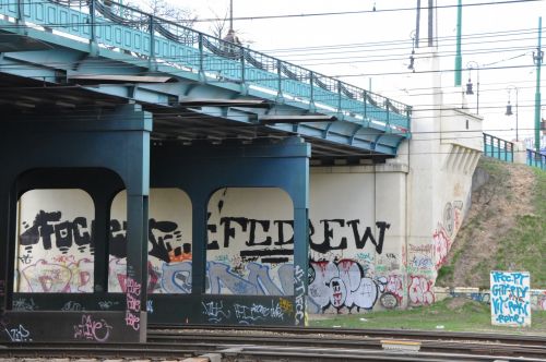 Tiltas,  Poznan,  Posen,  Grafiti,  Lenkija,  Fonas,  Tekstūra,  Stalinis Kompiuteris,  Tiltas Su Graffiti