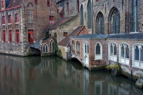 Bruges, Belgija, Siena, Bažnyčia, Kanalas, Tiltas, Vanduo, Viduramžių Miestas, Upė, Turizmas, Promenada, Kraštovaizdis, Apmąstymai