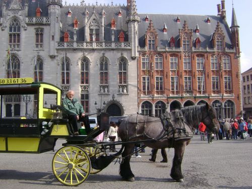 Bruges, Arklys, Krepšelis, Senelis, Arklio Vežimėlis, Turizmas