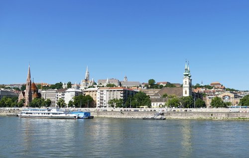 Budapeštas,  Vengrija,  Statyba,  Miestas,  Dunojaus,  Upė,  Miestovaizdis,  Kapitalas,  Turizmas,  Upių Kruizų,  Žvejo Bastionas,  Bažnyčia