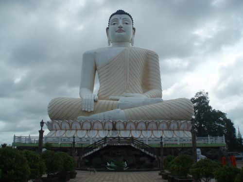 Kande Vihare Šventykla, Šri Lanka, Buda, Statula, Debesuota