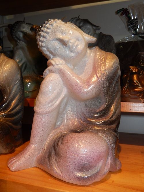 Buda, Žvakė, Apdaila
