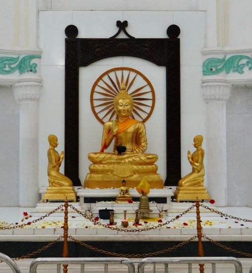 Buda Vihar, Gulbarga, Budos Statula, Auksas, Budizmas, Religinis, Karnataka, Indija