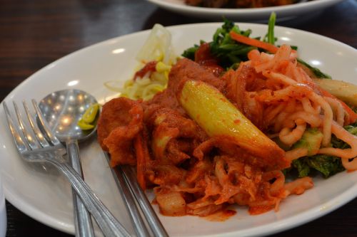 Bufetas, Maistas, Kimchi
